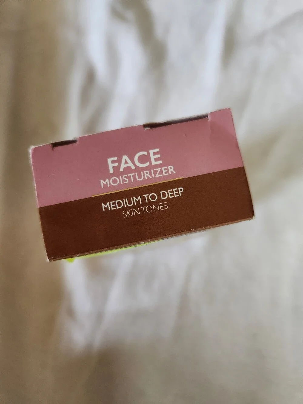 Jergens Natural Glow Face Moisturizer SPF 20 Medium Deep 2oz NIB
